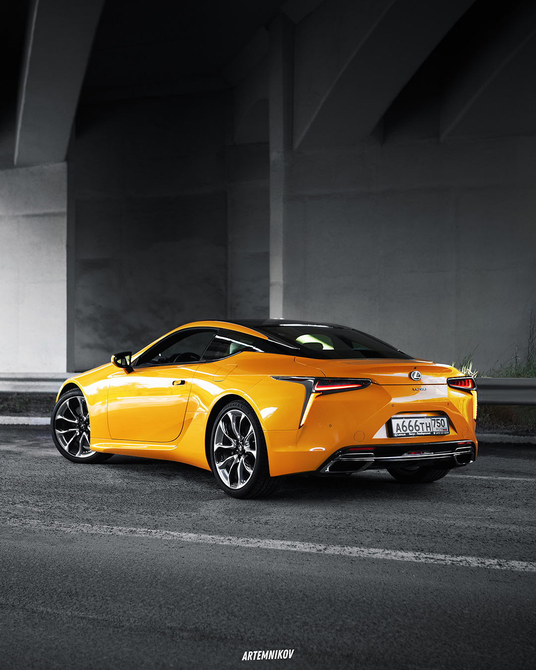 Спорткар Lexus LF LC 500