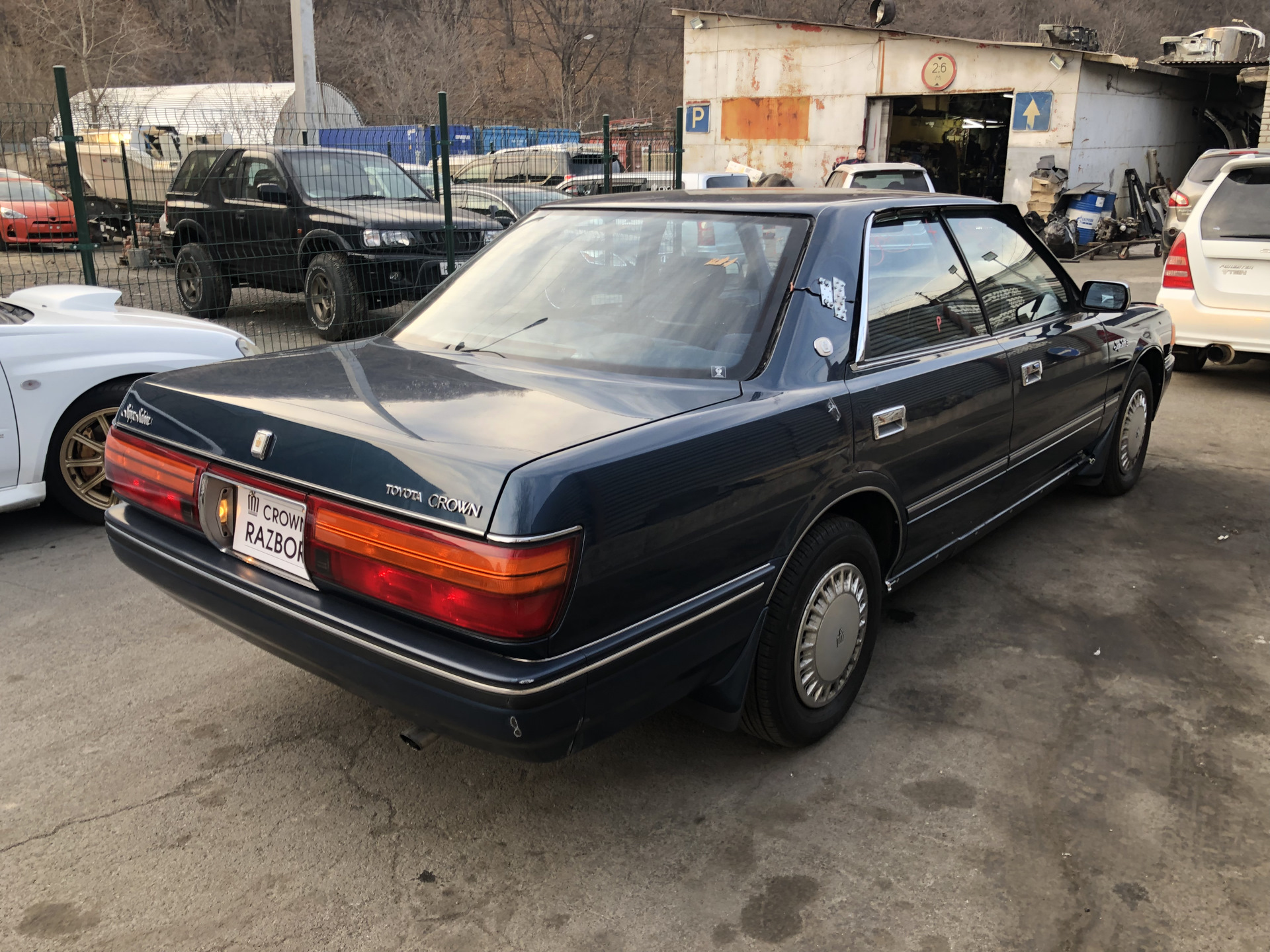 Toyota Crown gs131
