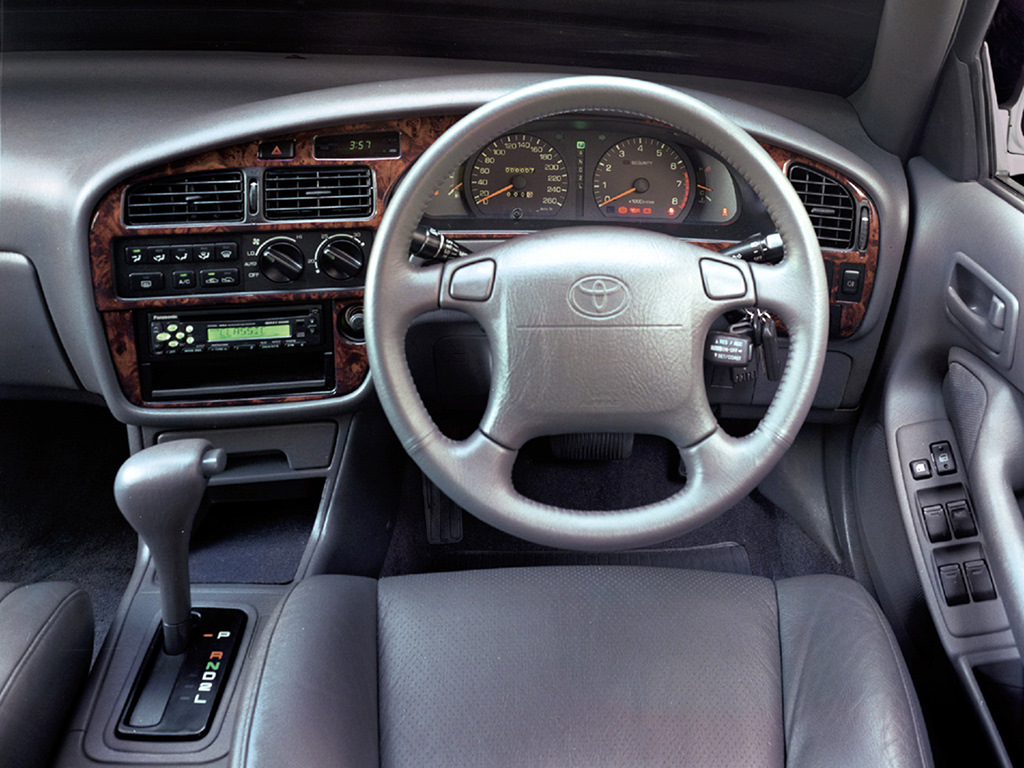 Toyota Camry 2004 Interior