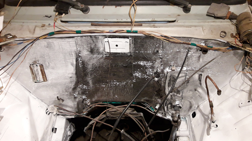 Шумка моторного отсека -2 — ИЖ 2715, 1,7 л, 1993 года | тюнинг | DRIVE2