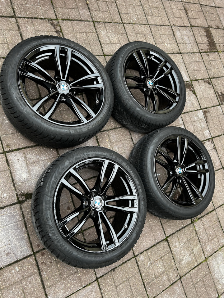 Шины зимние нешипованные Goodyear 245/45 R19, литые диски Германия 8 ...