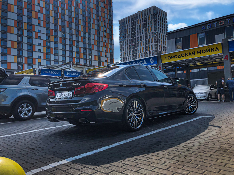 Фото в бортжурнале BMW 5 series (G30)