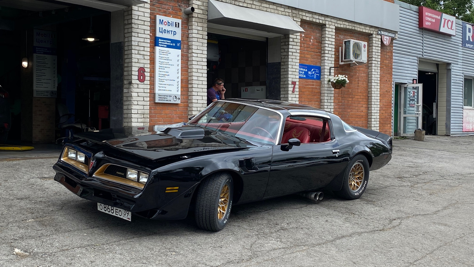 Pontiac Firebird (2G) 5.7 бензиновый 1979 | TRANS AM 