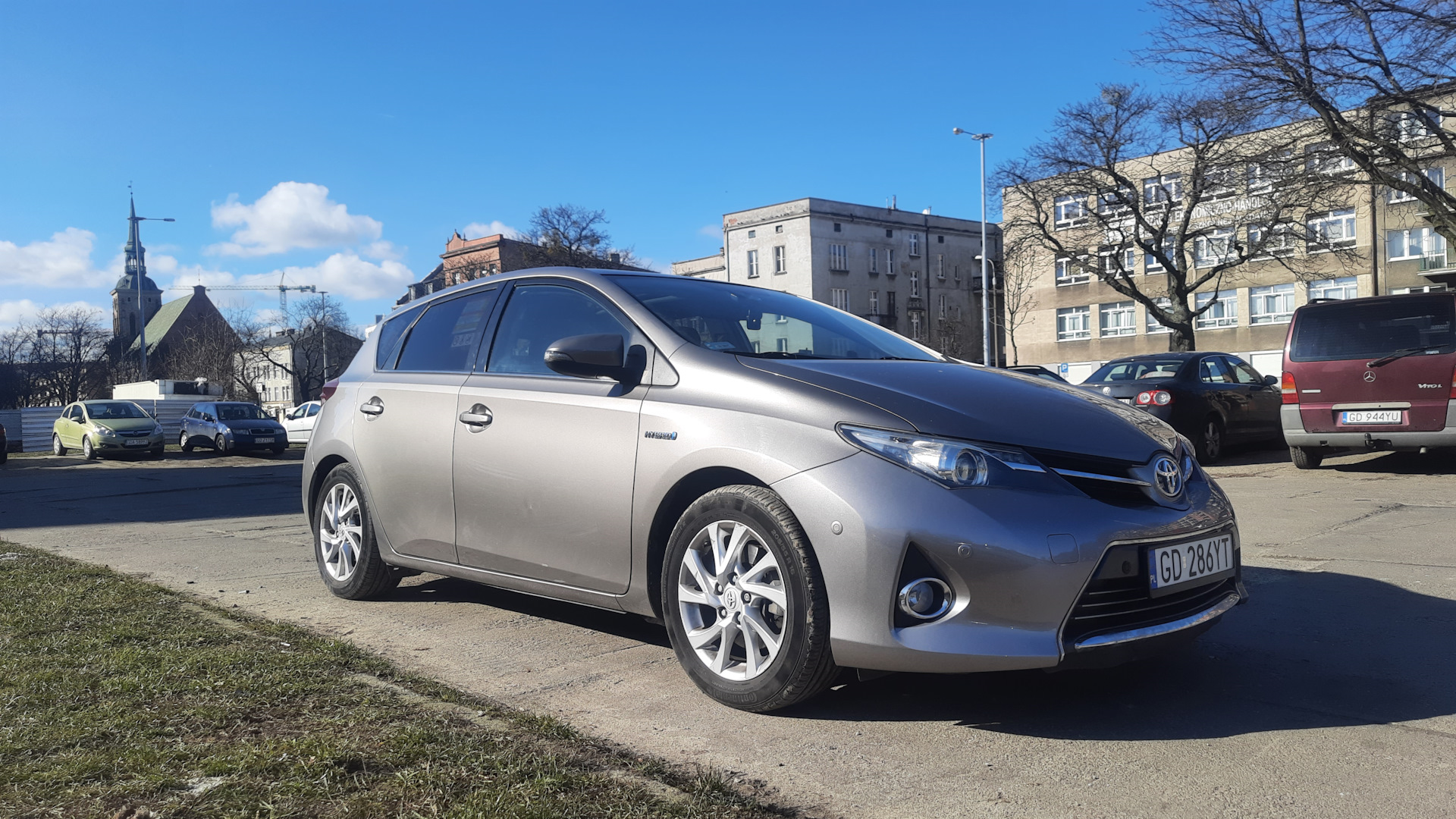 Toyota Auris (2G) 1.8 гибридный 2013 | Hybrid на DRIVE2