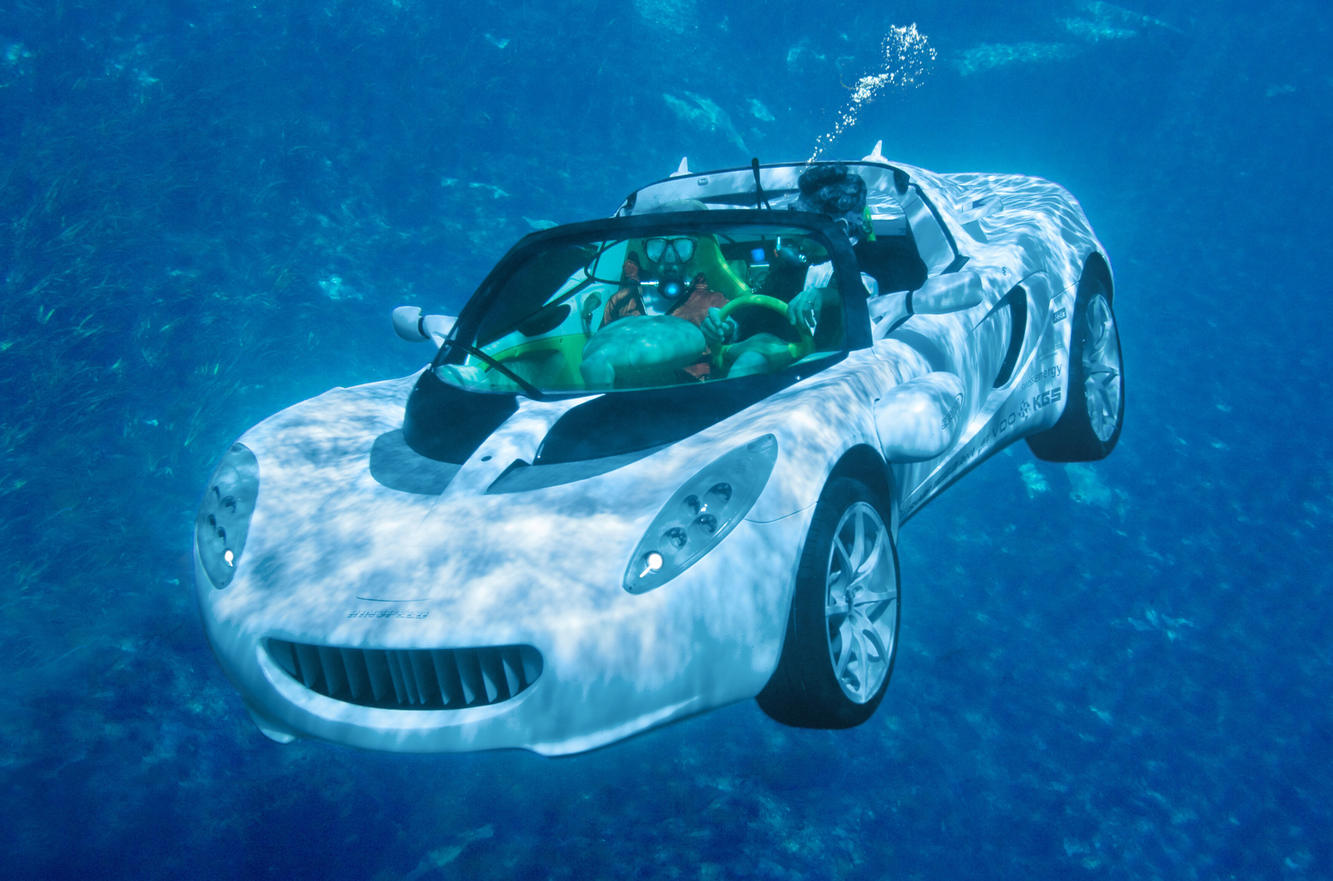 Аква машинки. Rinspeed SQUBA. Volkswagen Aqua - автомобиль-амфибия. Машина амфибия Лотус. Машина под водой.