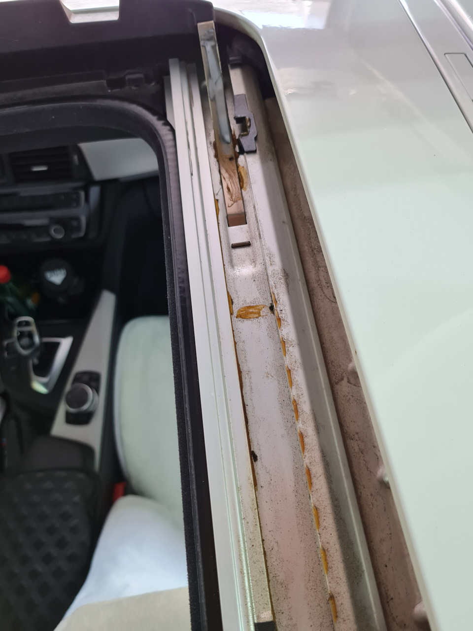 дренажные отверстия golf 5. живичный бальзам кедровый. дренаж bmw f30. Bmw f30 дренаж кондиционера. чистка 30 30.