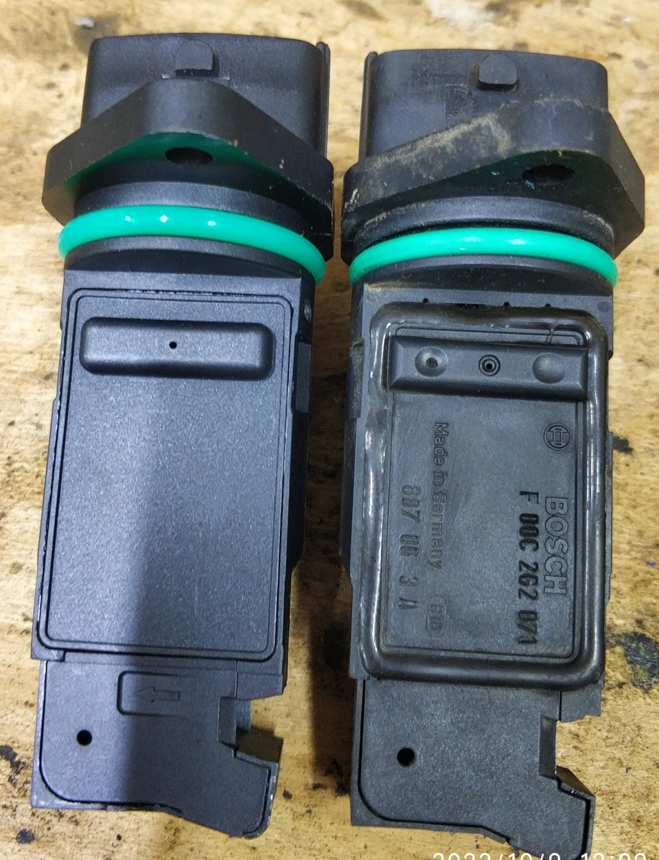 Сравнение ДМРВ (оригинал б/у и китайский) — SsangYong Kyron, 2 л, 2010 ...