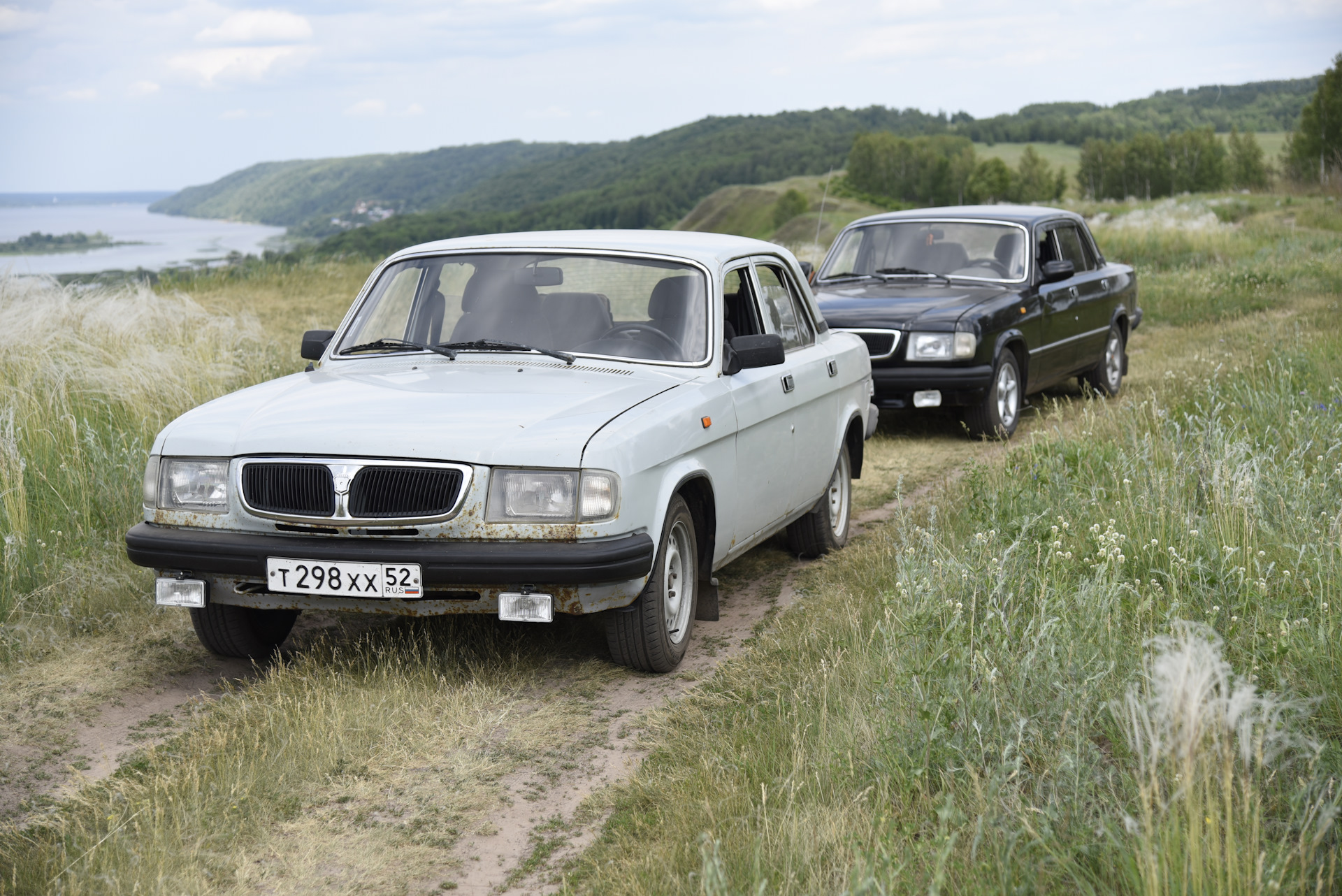 Газ 3110 5 букв. Волга ГАЗ 3110. ГАЗ 3110 Волга 1997. ГАЗ 3110 серая. ГАЗ 3110 ранняя.