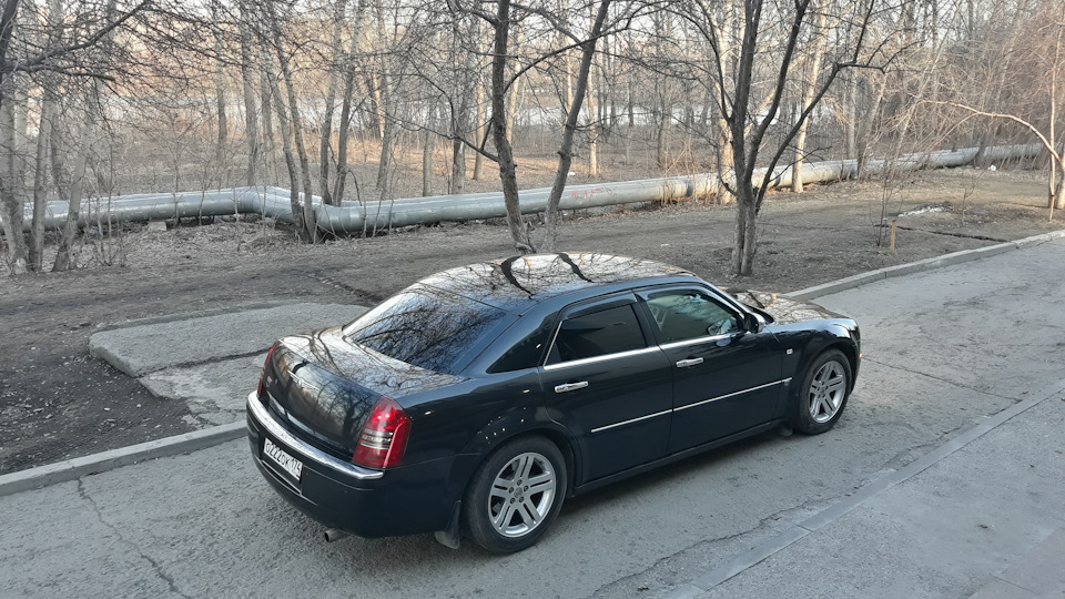 Фото в бортжурнале Chrysler 300C (1G)