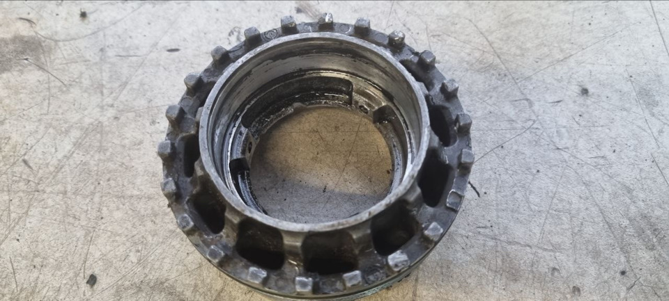 Замена сальников полуосей и уплотнительных колец дифференциала АКПП 01M ...