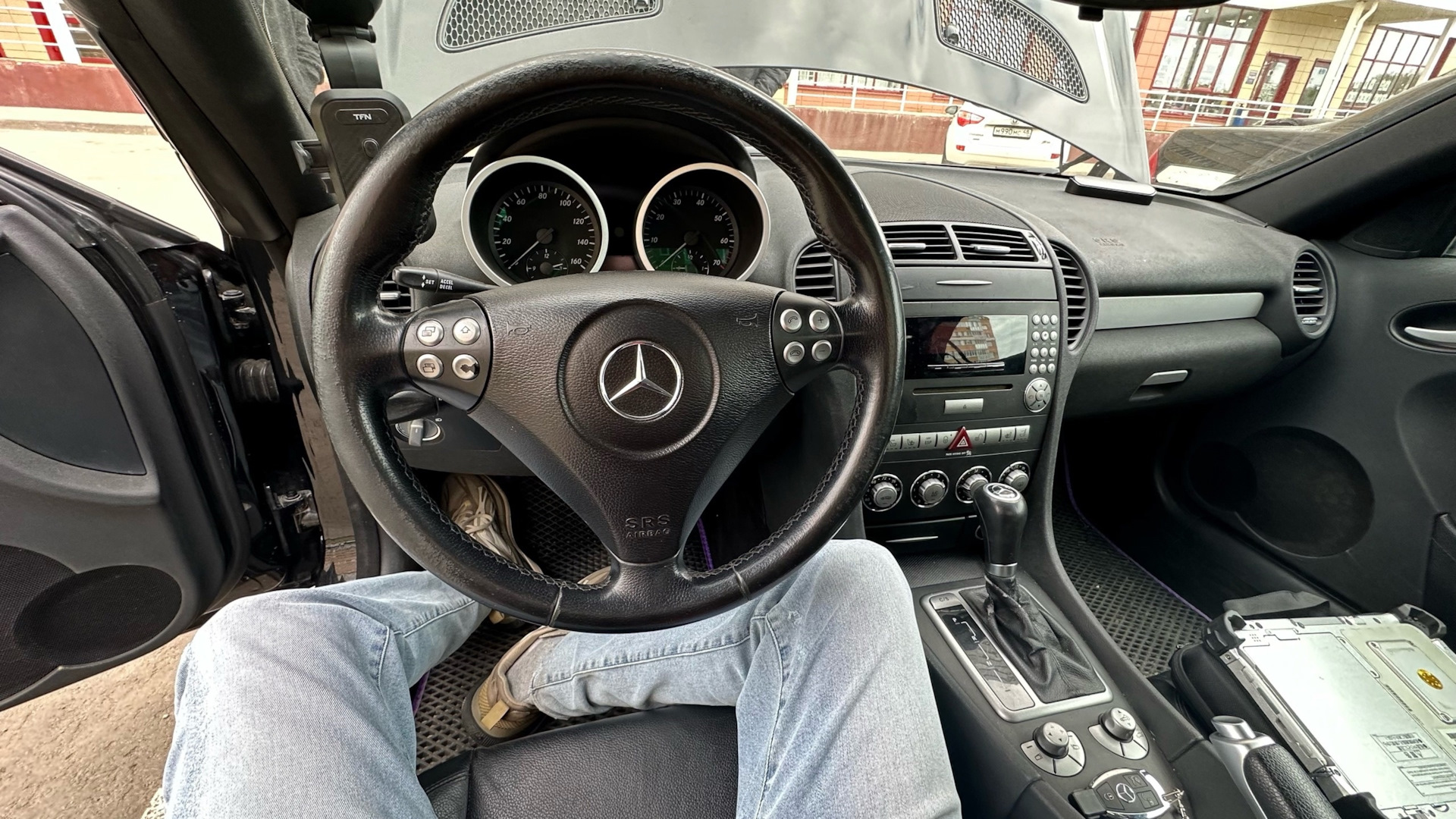 Mercedes-Benz SLK (R171) 3.0 бензиновый 2005 | 카브리올레 🖤 на DRIVE2