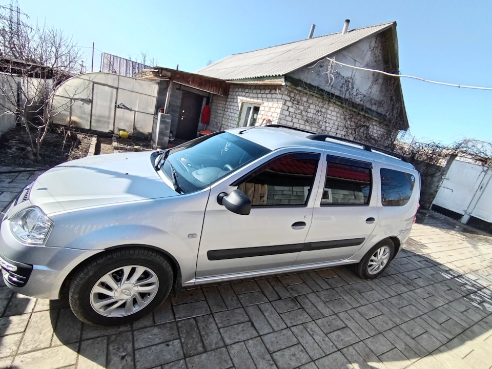 Гибридная тонировка — Lada Ларгус, 1,6 л, 2018 года | тюнинг | DRIVE2