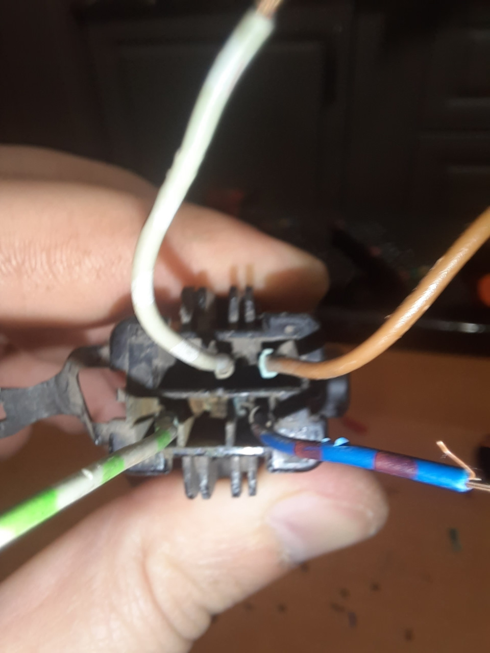 Все сгнило — Audi 80 (B3)