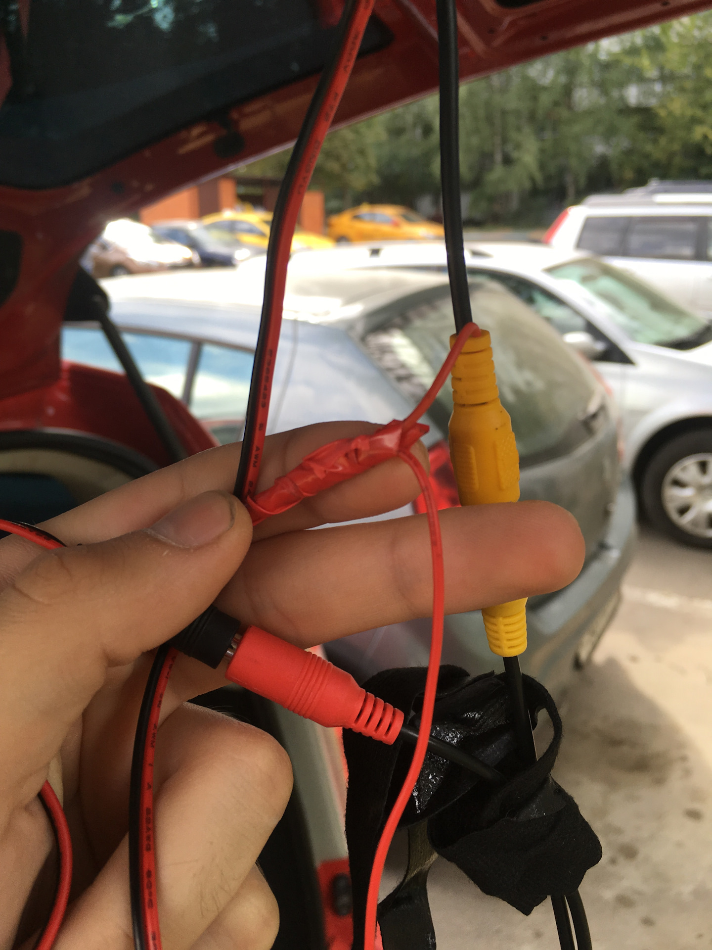 Попытка поставить камеру заднего вида — Skoda Roomster, 1,4 л, 2012 ...