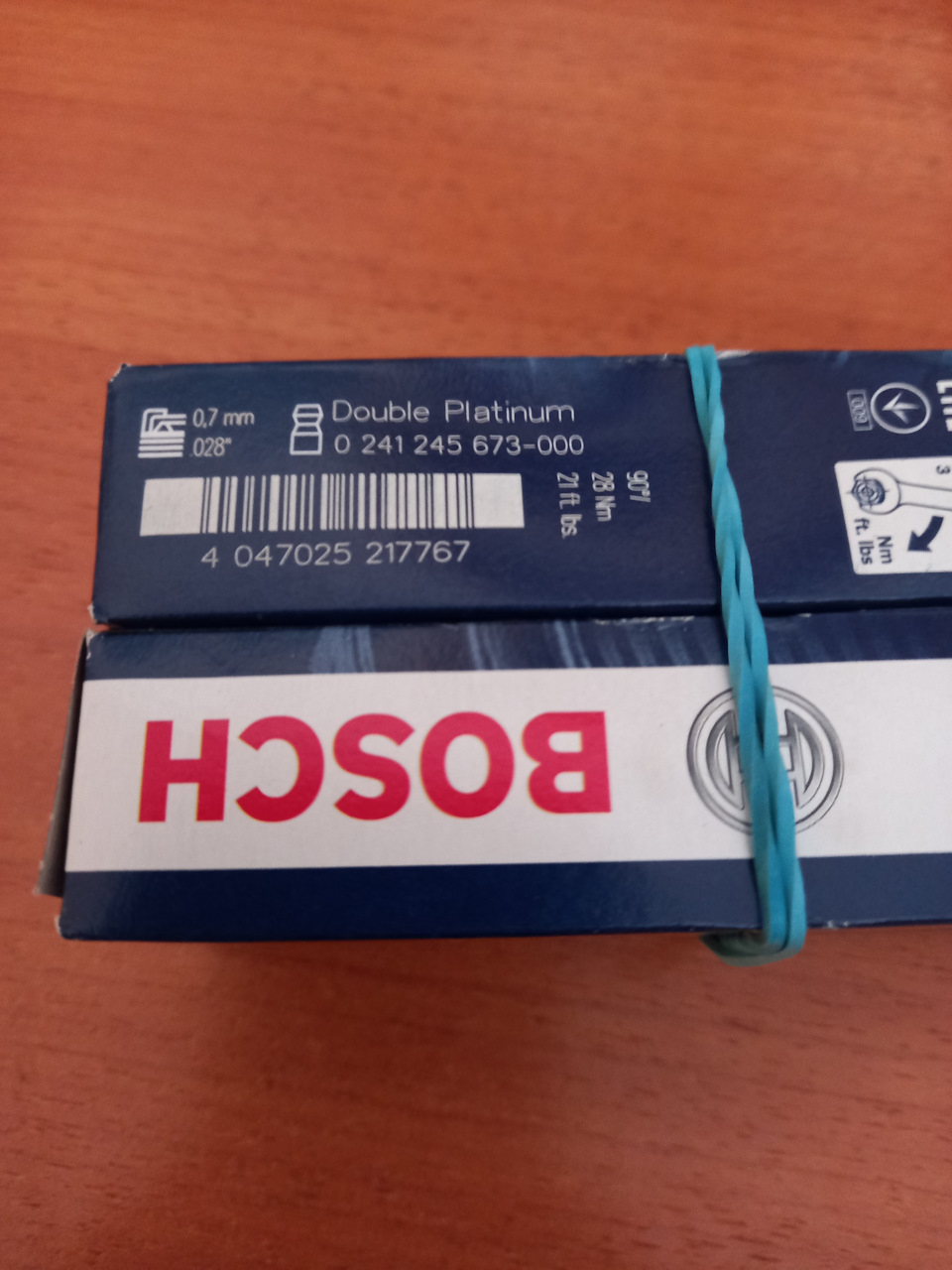 Замена свечей и регулировка актуатора турбины — Skoda Octavia A7 Mk3, 1 ...