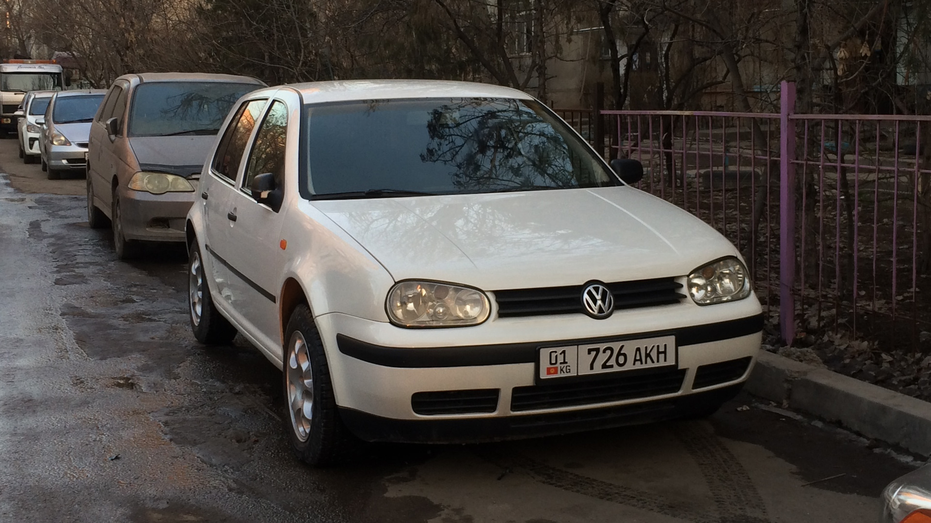 Volkswagen Golf Mk4 1.8 бензиновый 1999 | Death Game Style на DRIVE2