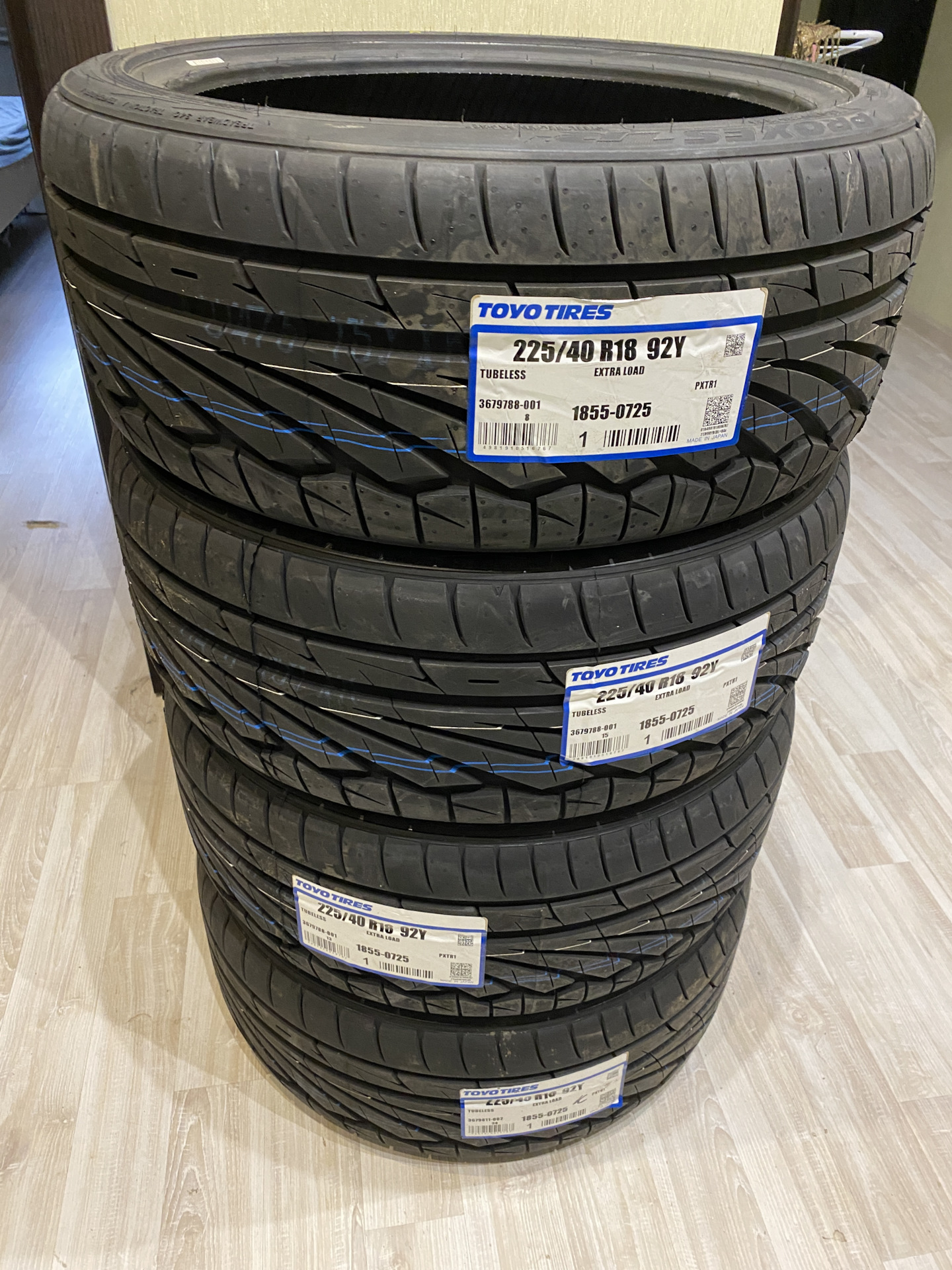 Toyo 225 55 r18. 225/40 R18. Год на шинах. Toyo 225/40 r19 93w PROXES tr1.