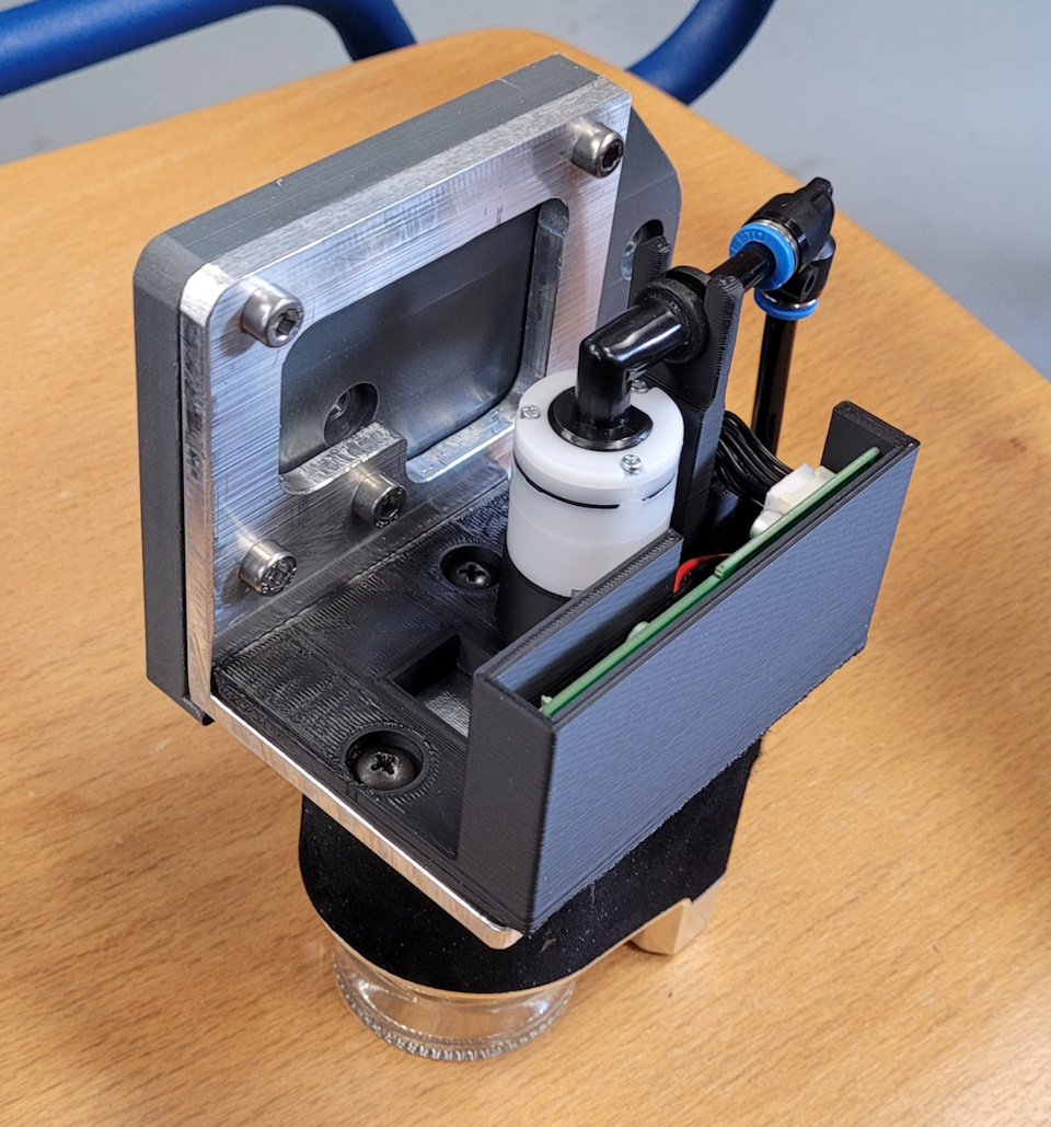 Установка ионизатора и ароматизатора в салон Тигуана. — Volkswagen ...