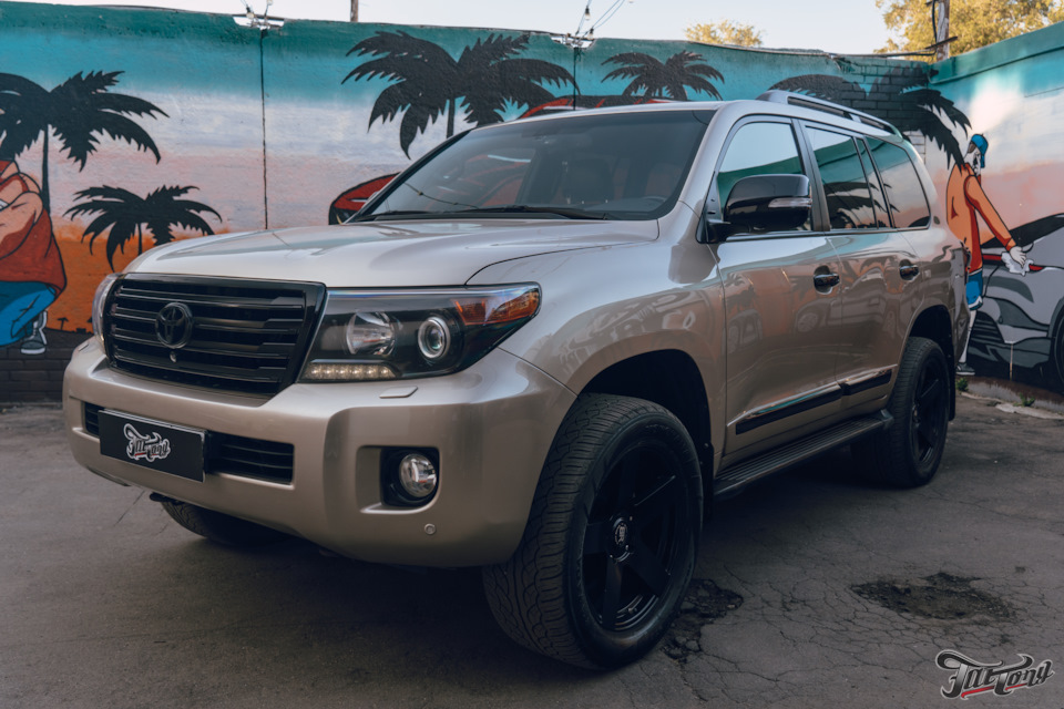 Toyota Land Cruiser. Удаление коррозии. Окрас кузова. Новые цветные ...