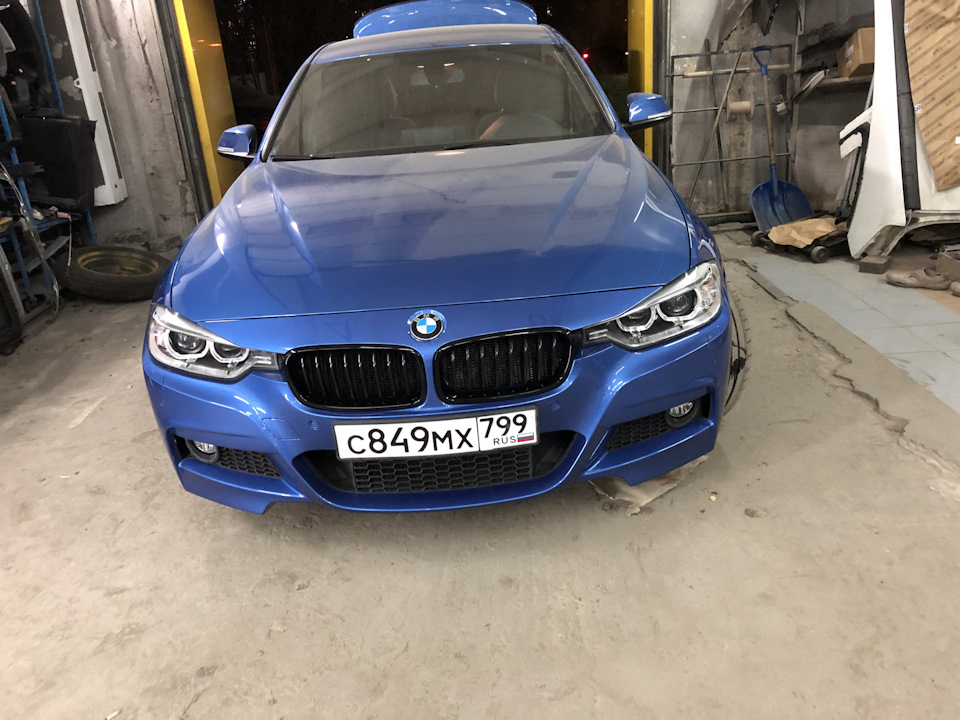 черные ноздри bmw f30