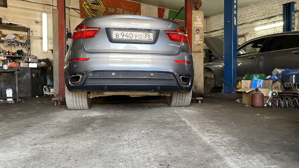 11. Замена пневмы на пружины — BMW X6 (E71/E72), 3 л, 2008 года | визит ...