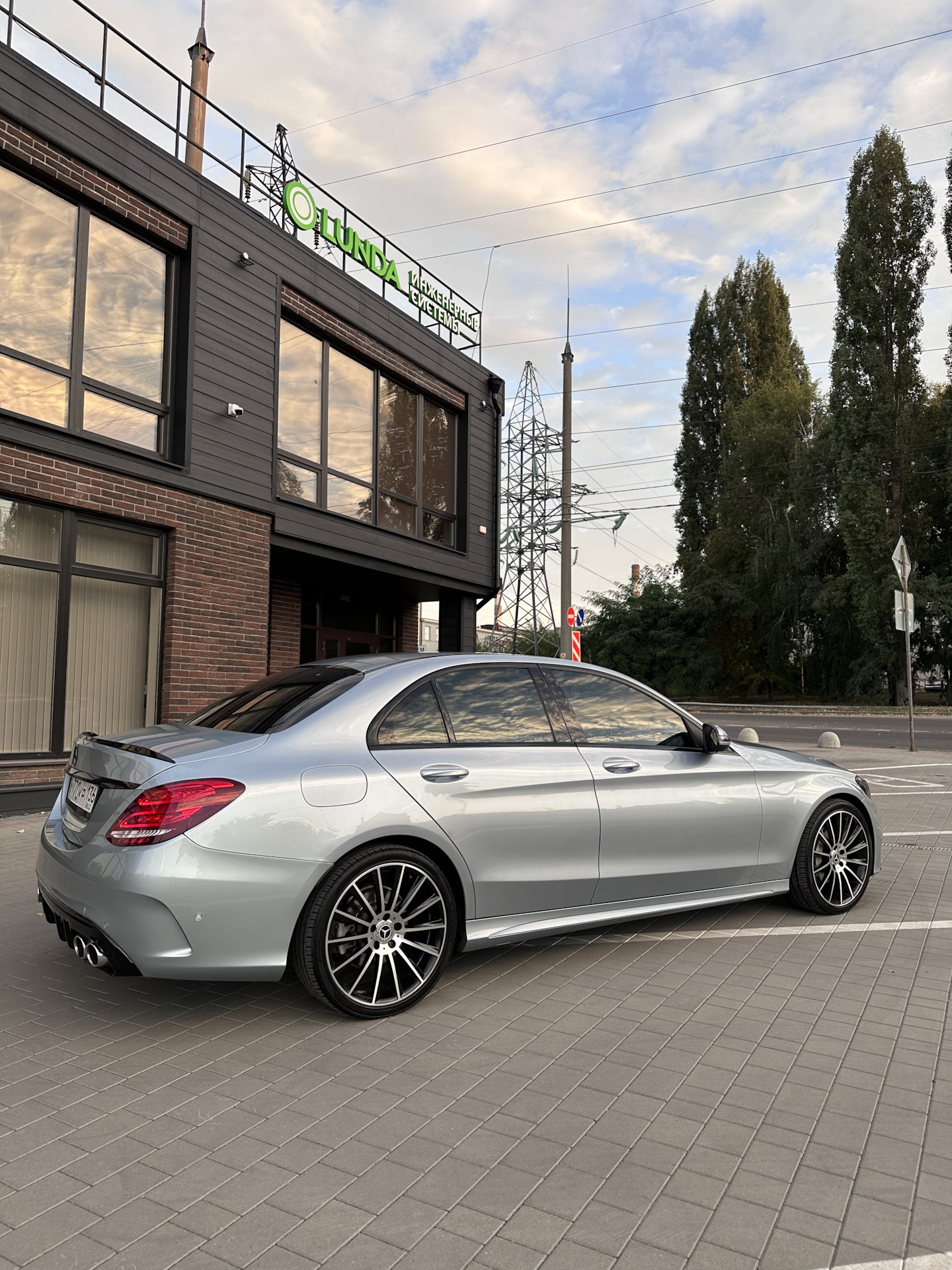 Продажа авто — Mercedes-Benz C-class (W205), 1,6 л, 2014 года | продажа  машины | DRIVE2