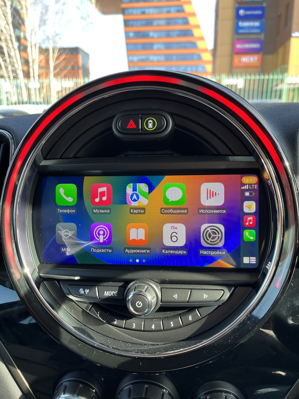 CarPlay явился — MINI Countryman (2G), 1,5 л, 2019 года | автозвук | DRIVE2