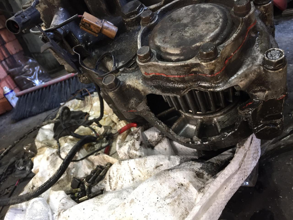 Замена раздаточной коробки — Mitsubishi Pajero (2G), 3 л, 1993 года ...