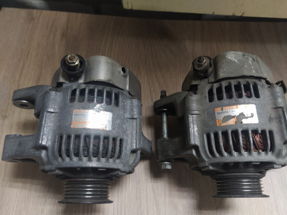 3701 2108. Генератор вещей. Генератор валяется. Лежат генератор. Генератор на 180 ампер тойота.