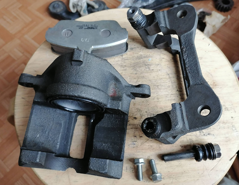 Суппорт уаз патриот. Nty суппорт тормозной,задний правый. Суппорта аналоги. Суппорта аналоги. Koivunen oy k27 колодки.