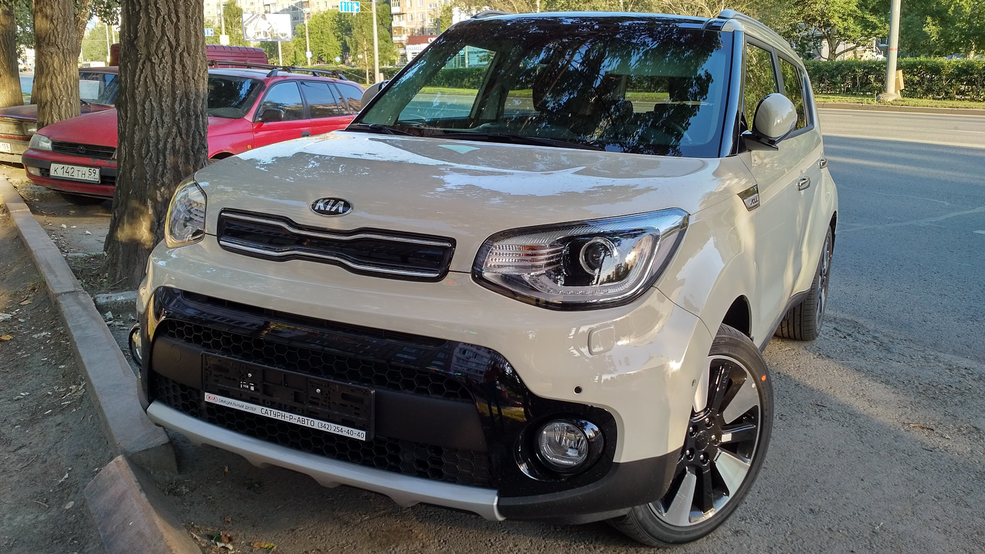 KIA Soul (2G) 2.0 бензиновый 2018 | 2.0 Premium Vanilla на DRIVE2