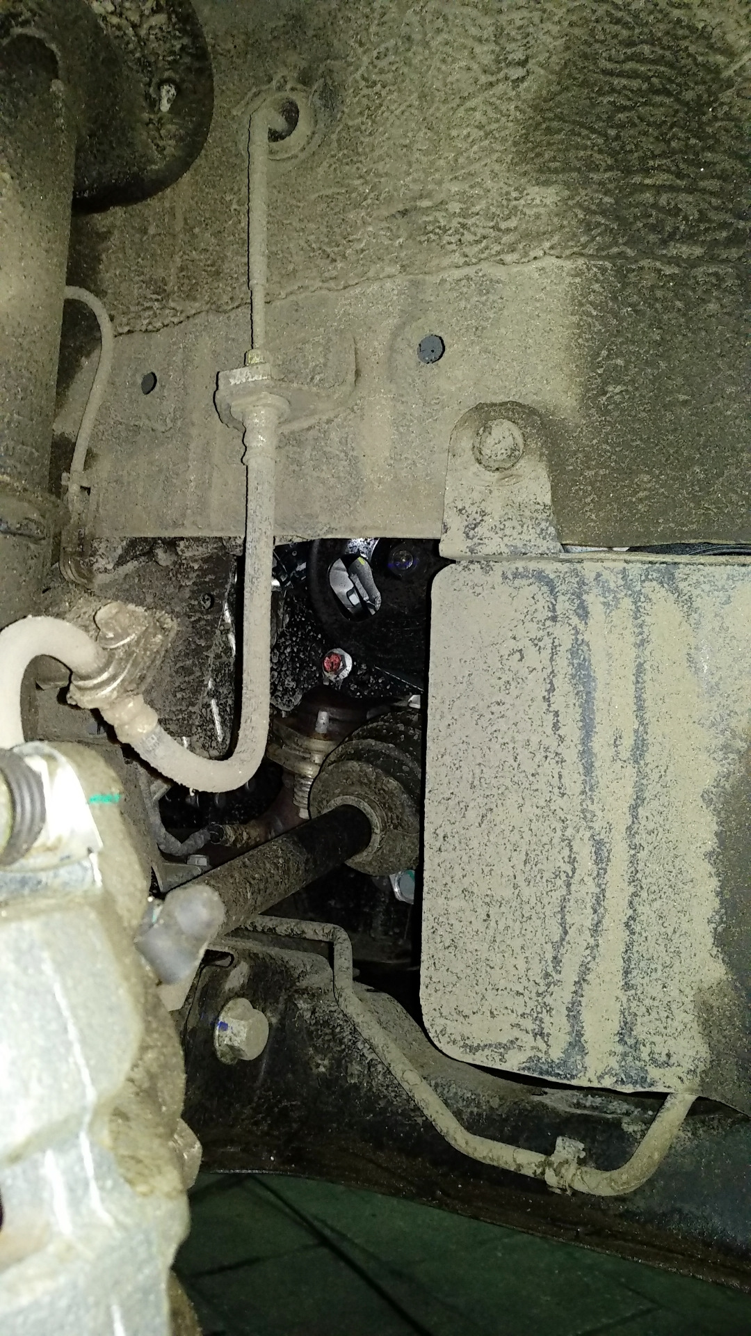 Защита от грязи двигателя и коробки боковая. — Haval H6 (1G), 1,5 л ...