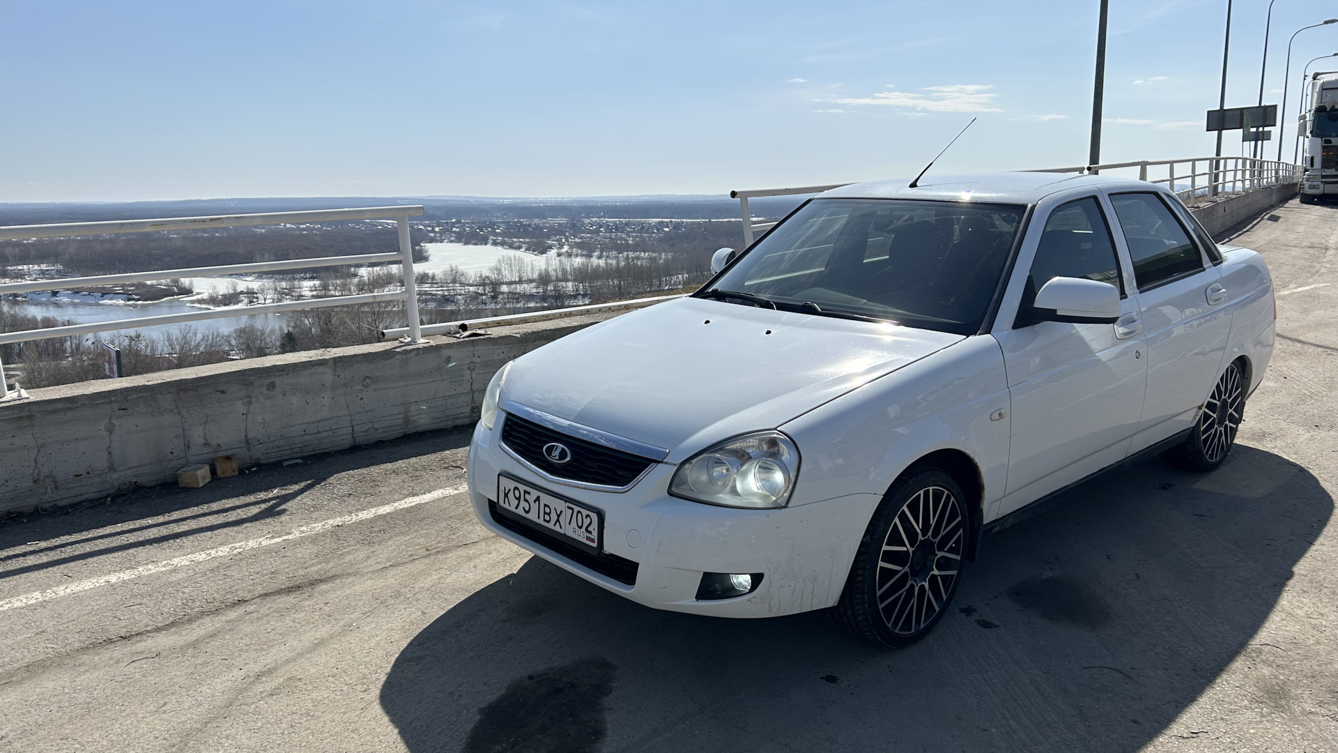 Продажа Lada Приора седан 2014 (бензин, МКПП) — с историей обслуживания —  DRIVE2.RU