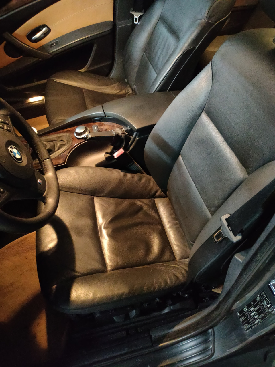 Фото в бортжурнале BMW 5 series (E60)