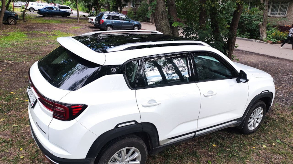 Боковой разрыв и новые шины — Changan CS35 Plus, 1,6 л, 2021 года ...