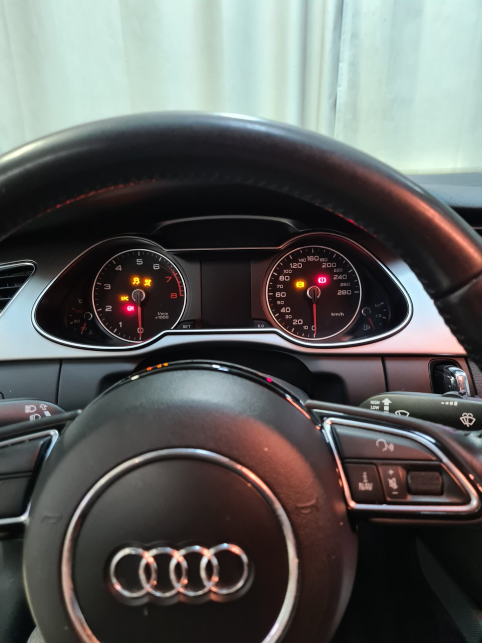 Потухла приборная панель из за перепада температуры . — Audi A4 (B8), 1 ...