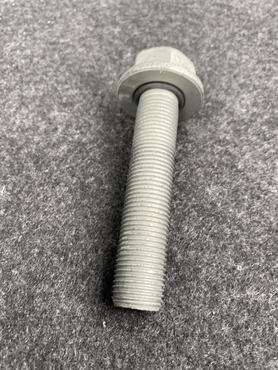 WHT001760 Болт (M16x1.5x75) / AUDI, SKODA, SEAT, VW VAG | Запчасти на ...