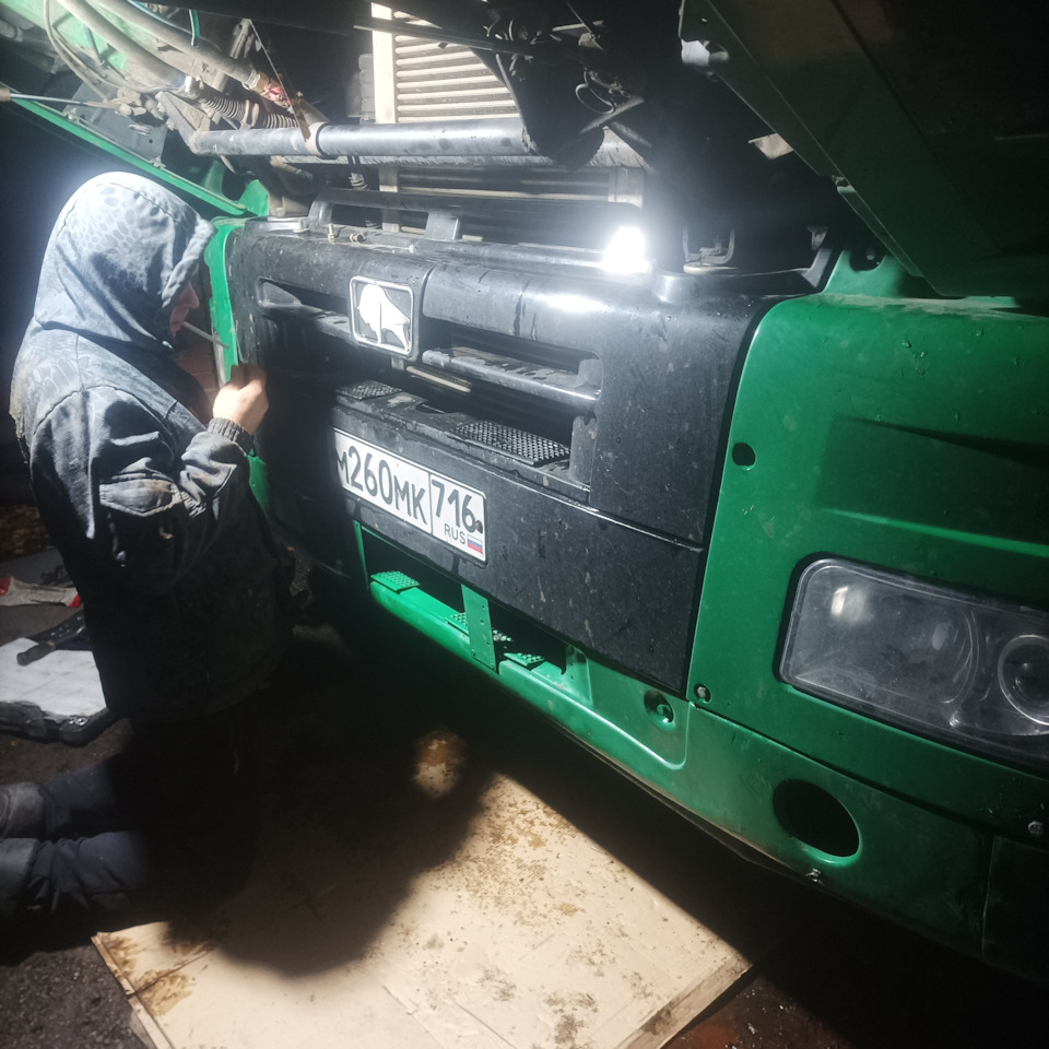 Замена радиатора печки и бессмысленный ремонт радиатора охлаждения ...