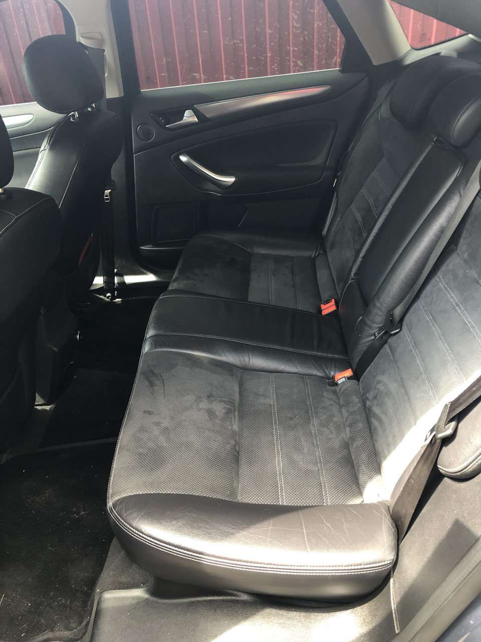 Фото в бортжурнале Ford Mondeo IV