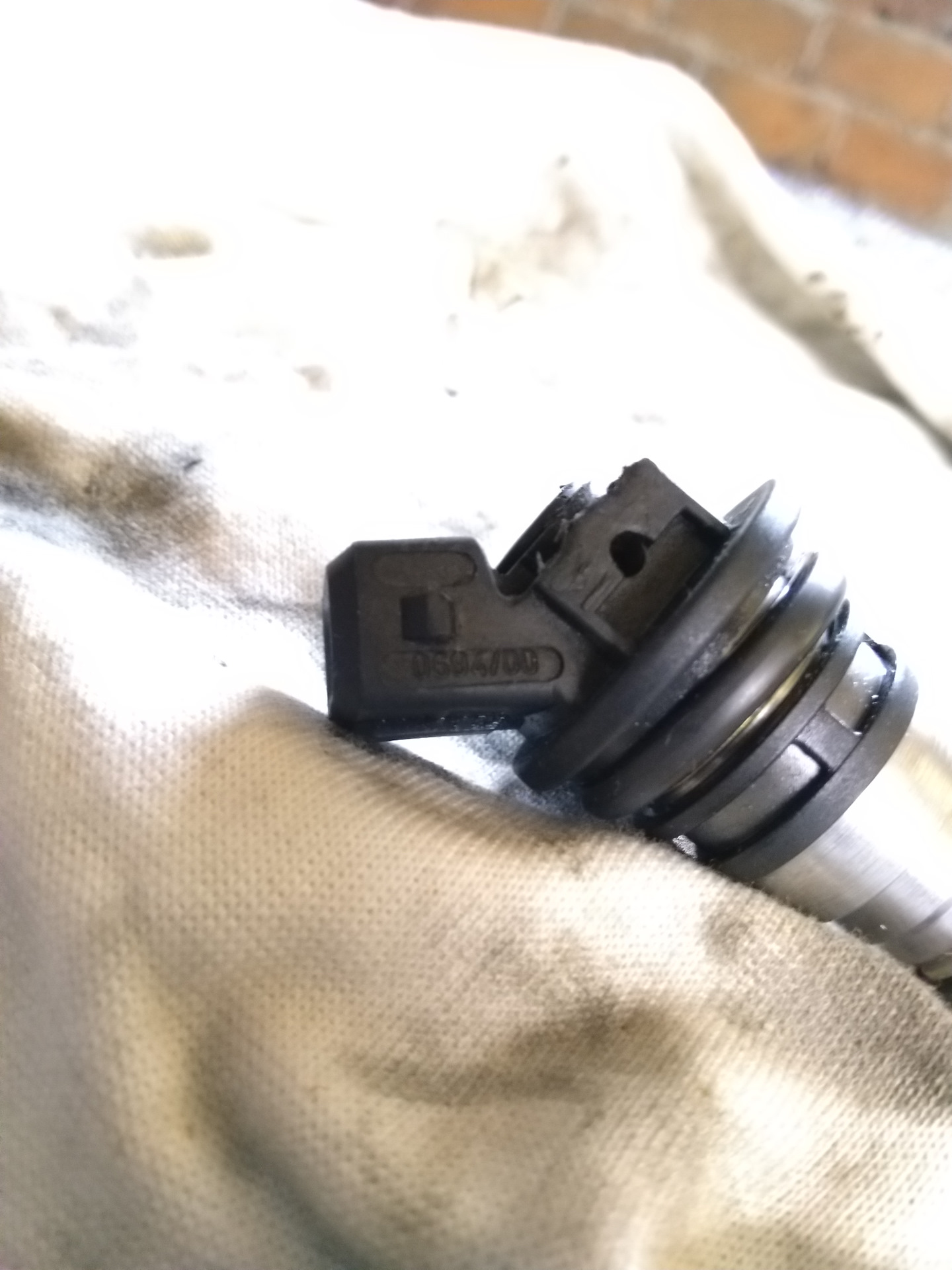 Как промыть форсунки Magneti Marelli IW720 ? — Peugeot 405, 1,6 л ...