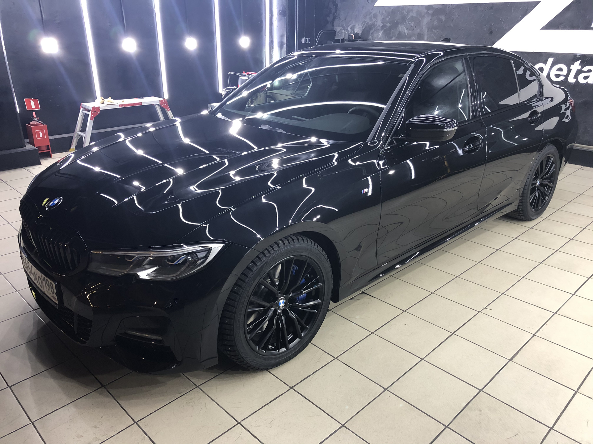 BMW g20 Black