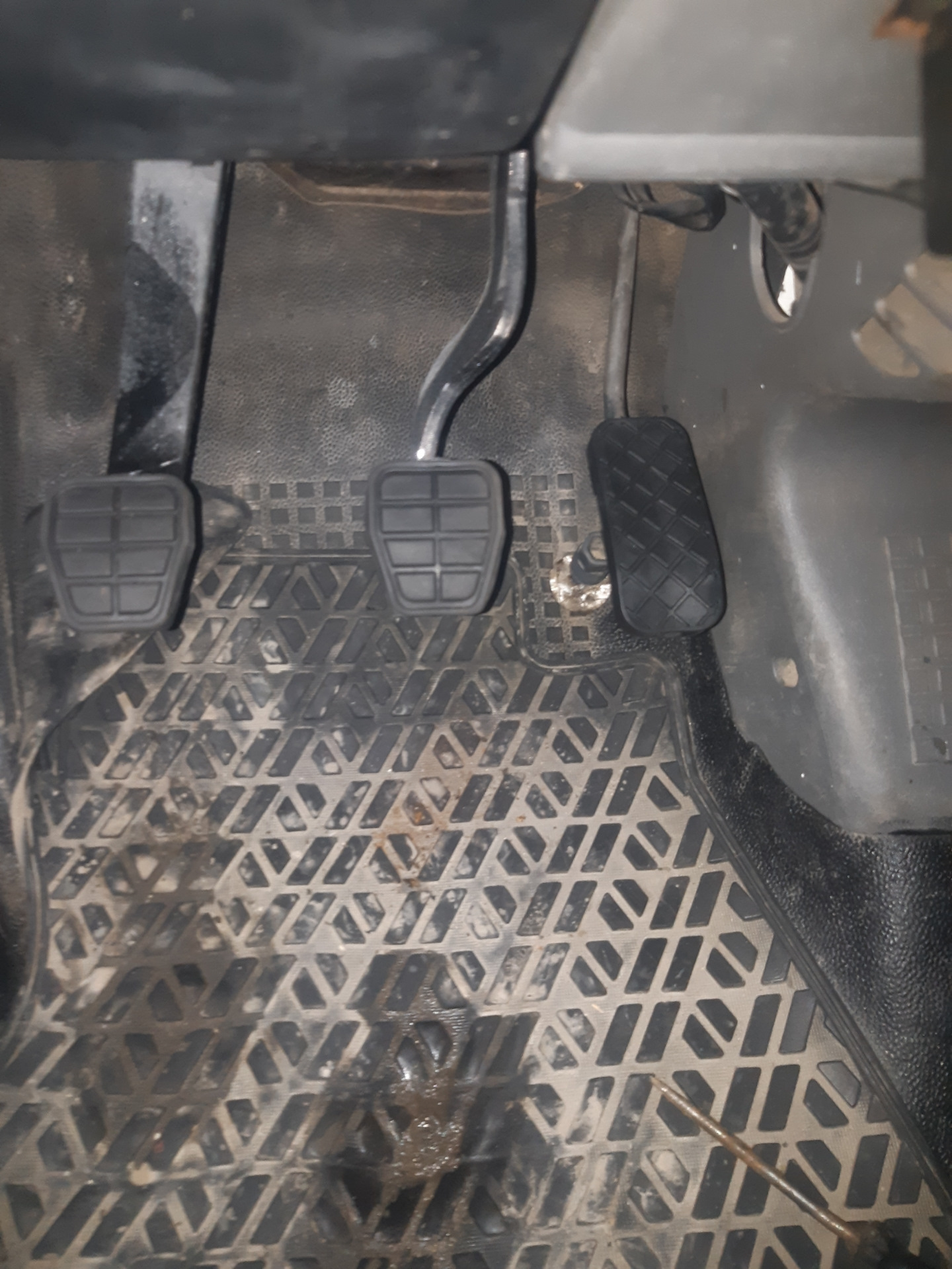 Плановое ТО и ремонт задних тормозов — Volkswagen Transporter T4, 1,9 л ...