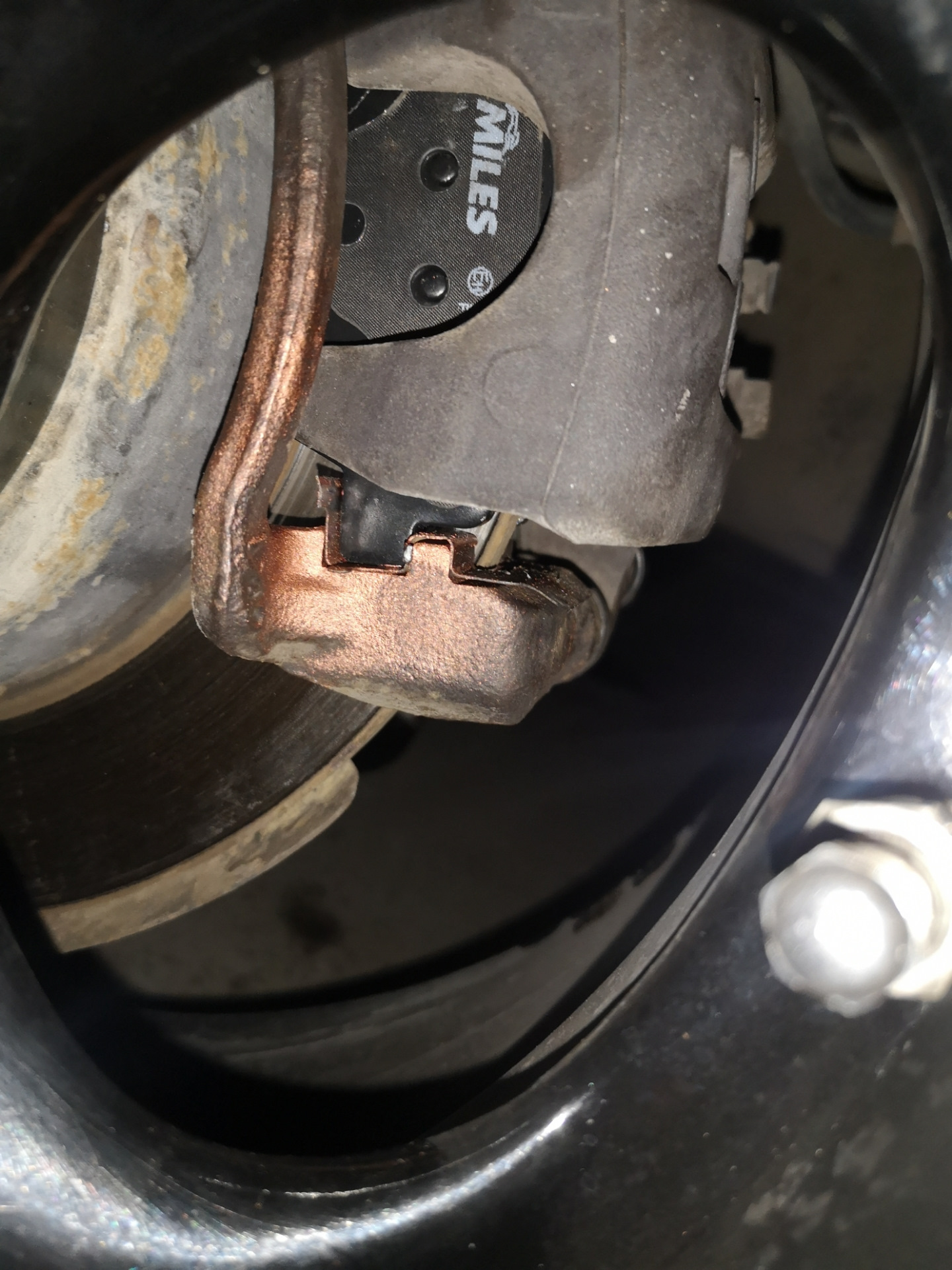 Задние тормоза — Hyundai Avante (5G), 1,6 л, 2011 года | своими руками ...