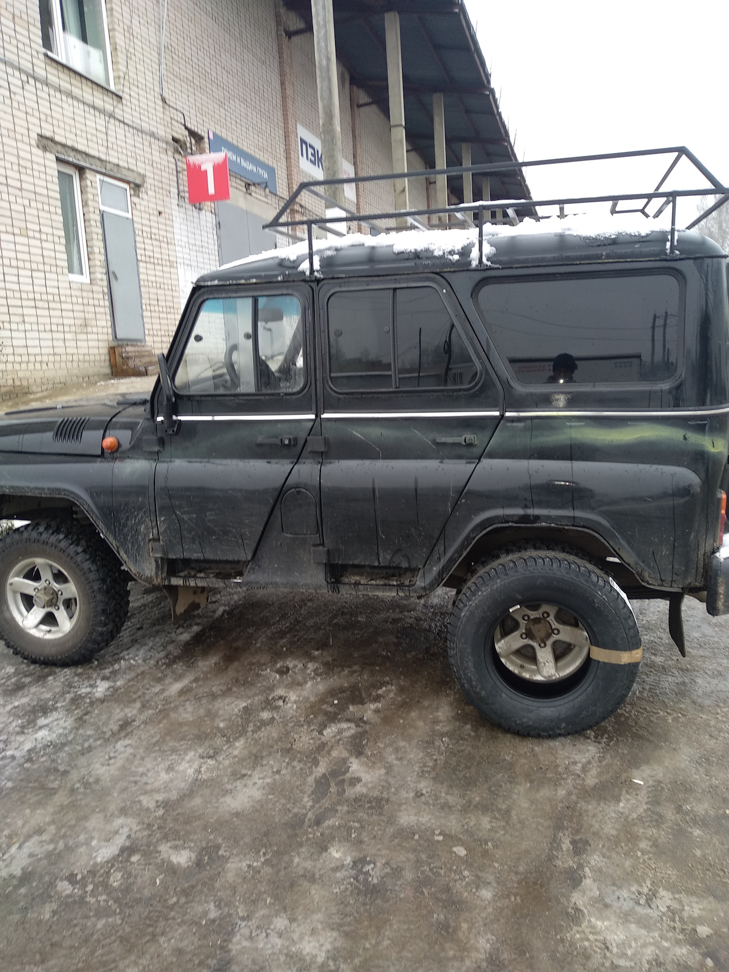 15 235 на уаз. Шина 235-75-r15 на уаз. 235/75 r15 на уаз 469. Колеса на уаз 235 75 15. Шины на уаз 31514 белшина 227/75 r16.