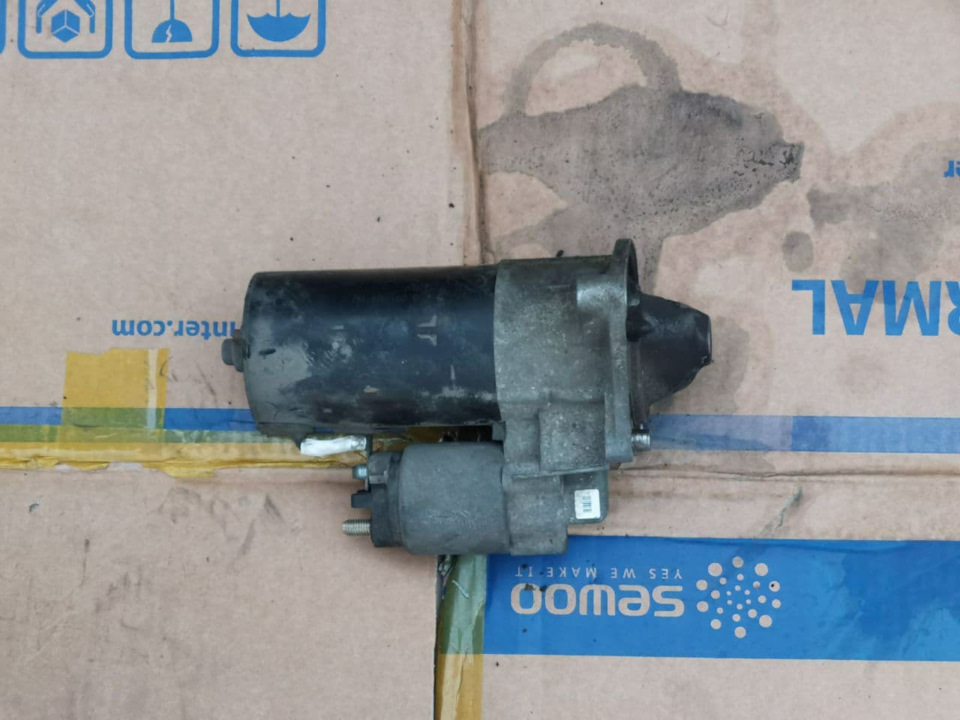 Обслуживание стартера и замена втягивающего. — Volvo S60 (1G), 2,4 л ...