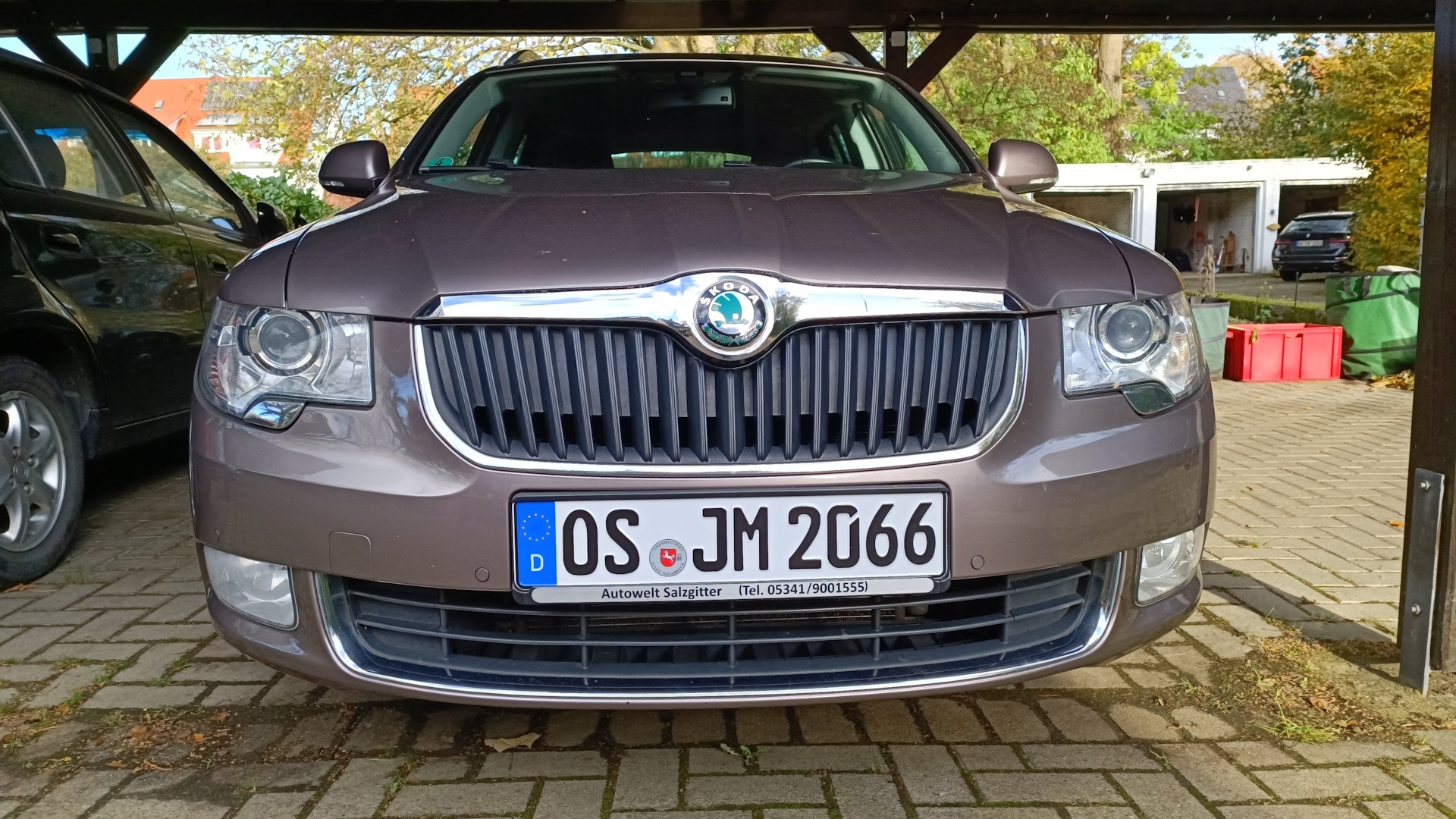 Есть ли afs? — Skoda Superb Combi (Mk2), 2 л, 2011 года | наблюдение |  DRIVE2