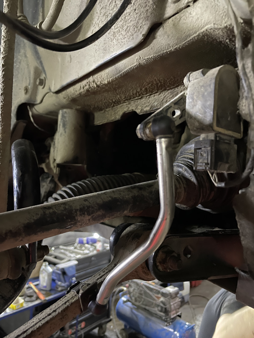 Датчик положения кузова bmw f25