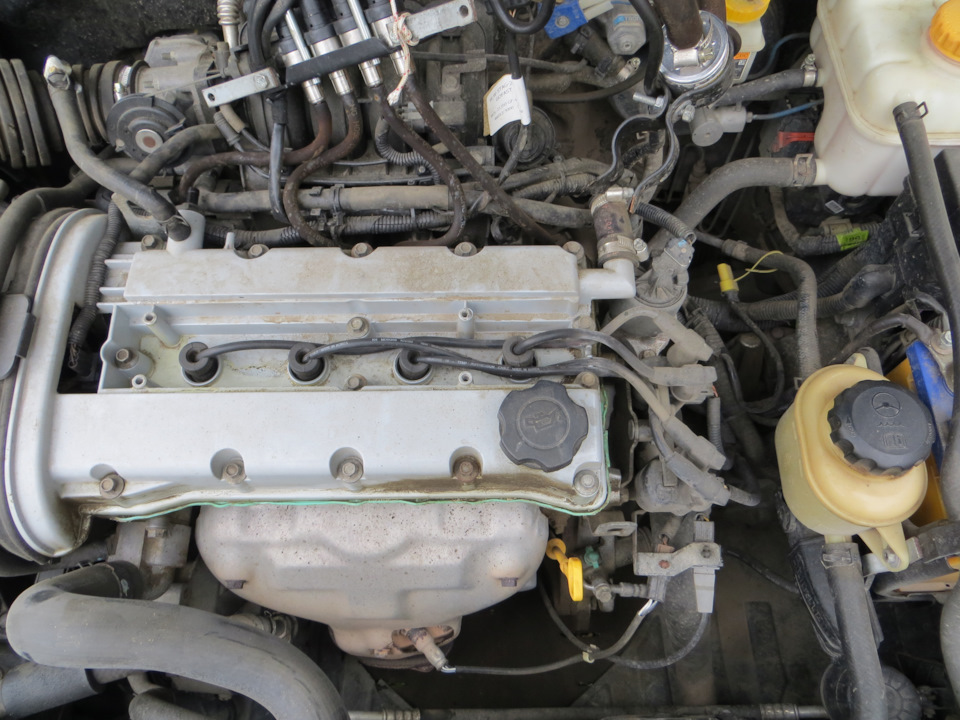 Замена прокладки алюминиевой клапанной крышки — Chevrolet Lacetti SW, 1 ...