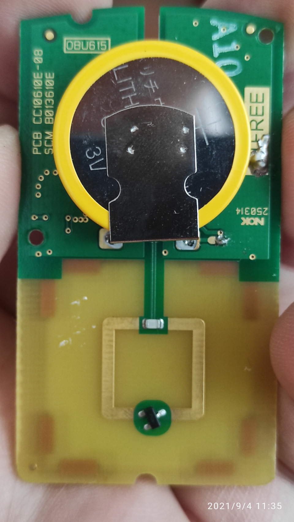 Новая батарейка на месте — Toyota RAV4 (5G)