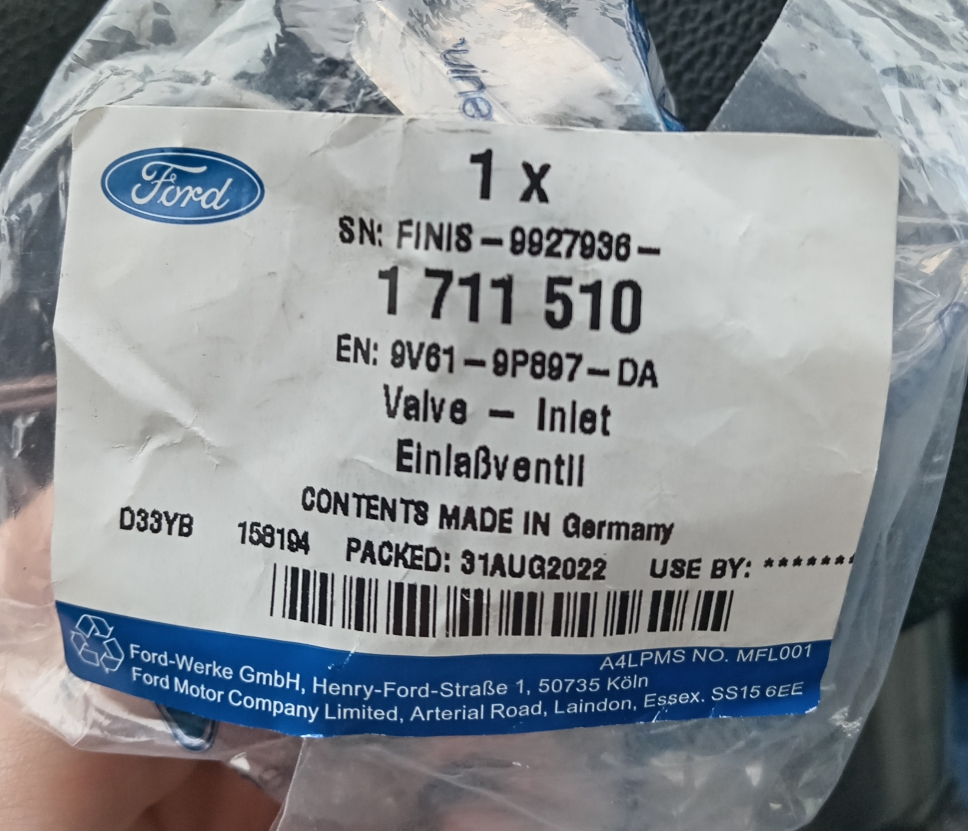 #26 Замена клапана заливной горловины + замена заднего дворника. — Ford ...
